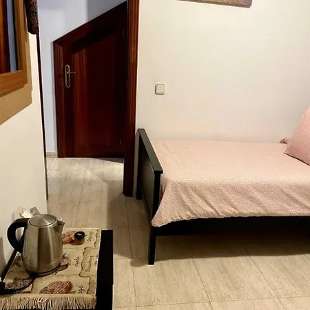 Doble Con Bano Entrada Privada Huespedes Habitación en casa particular *
