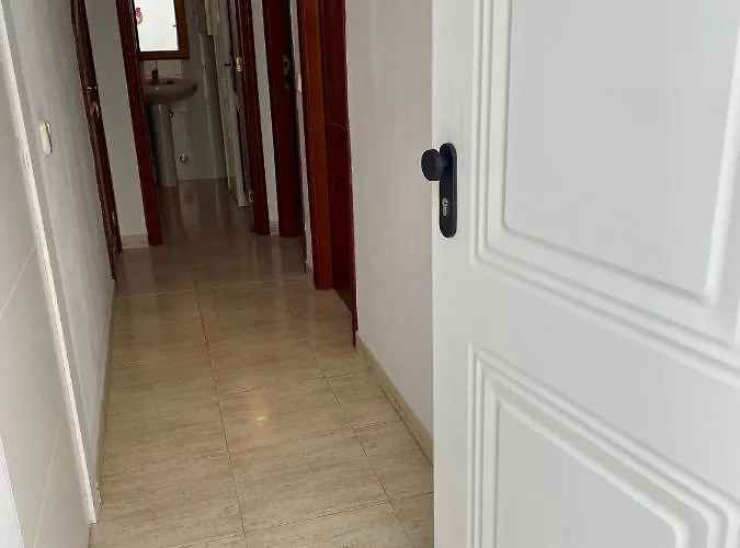 Doble Con Bano Entrada Privada Huespedes ホームステイ